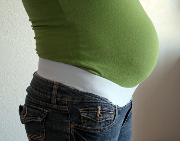 How To Add Maternity Band to Jeans How To Add Maternity Band to Jeans