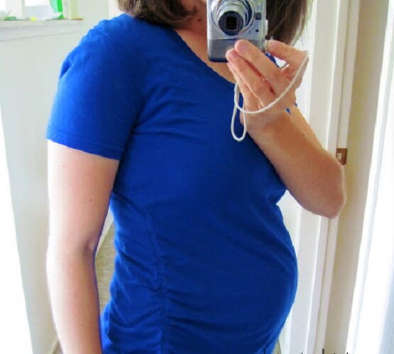 Big Tee to Maternity Tee Big Tee to Maternity Tee