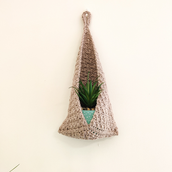 Suzette Hanging Basket Suzette Hanging Basket