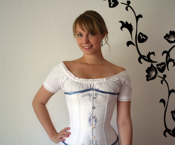 Love Letters DIY Corset Love Letters DIY Corset