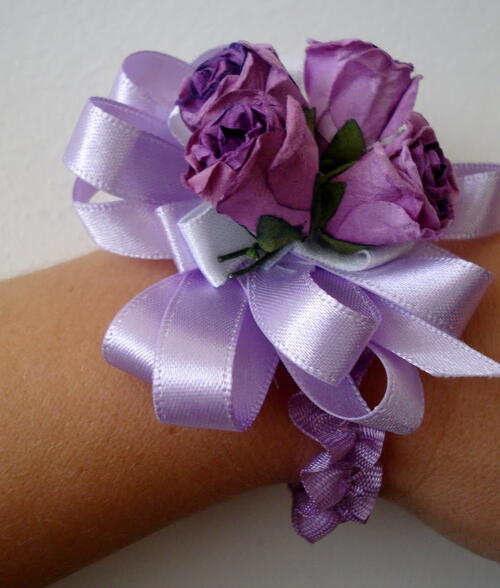 Wrist Corsage Tutorial Wrist Corsage Tutorial