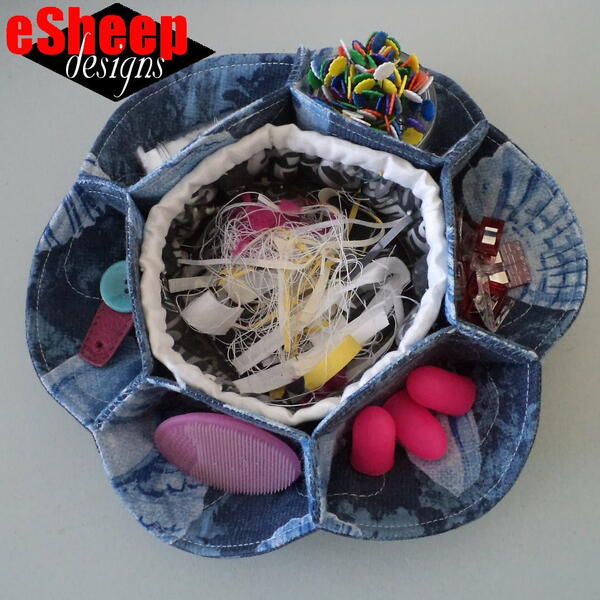 Multi Compartment Round Organizer Tray Multi Compartment Round Organizer Tray