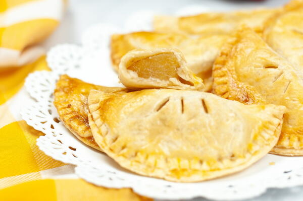 Air Fryer Caramel Apple Hand Pies Air Fryer Caramel Apple Hand Pies