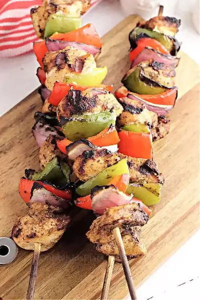 Grilled Chicken Kabobs with Fajita Marinade Grilled Chicken Kabobs (with Fajita Marinade)