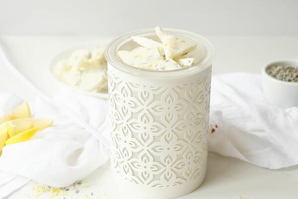 Lemon Lavender Wax Brittle Lemon Lavender Wax Brittle