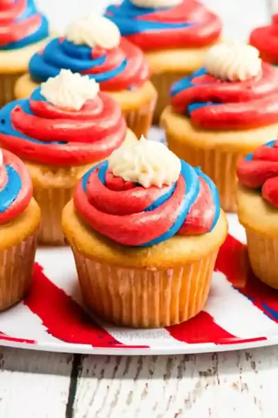 Patriotic Fourth Of July Cupcakes Patriotic Fourth Of July Cupcakes