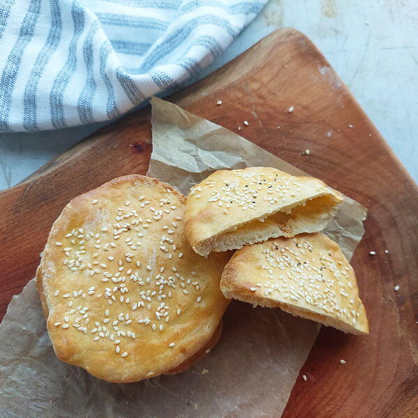 2 Ingredient Pita no Yeast 2 Ingredient Pita (no Yeast)