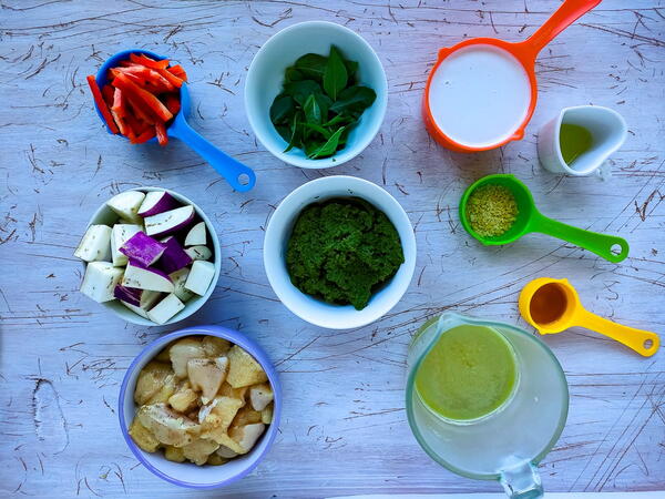 Keto Thai Green Curry gaeng Keow Wan Gai Keto Thai Green Curry (gaeng Keow Wan Gai)