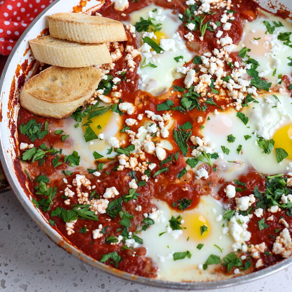 Easy Shakshuka Recipe Easy Shakshuka Recipe