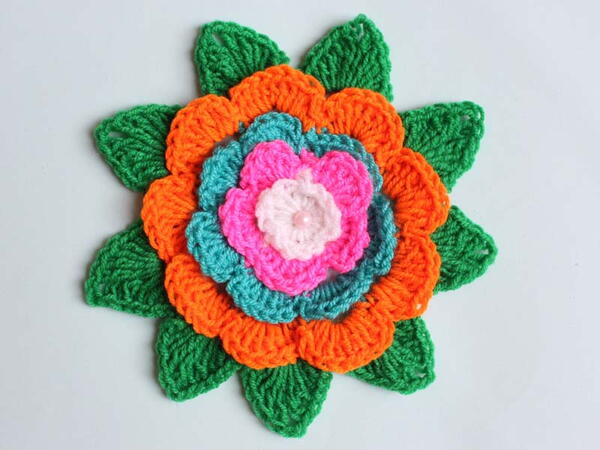 Supper Easy Large Crochet Flower Applique Supper Easy Large Crochet Flower Applique