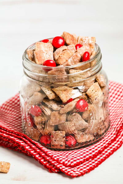 Red Velvet Chex Muddy Buddies Recipe Red Velvet Chex Muddy Buddies Recipe