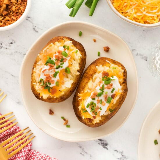Fluffy Slow Cooker Baked Potatoes Fluffy Slow Cooker Baked Potatoes