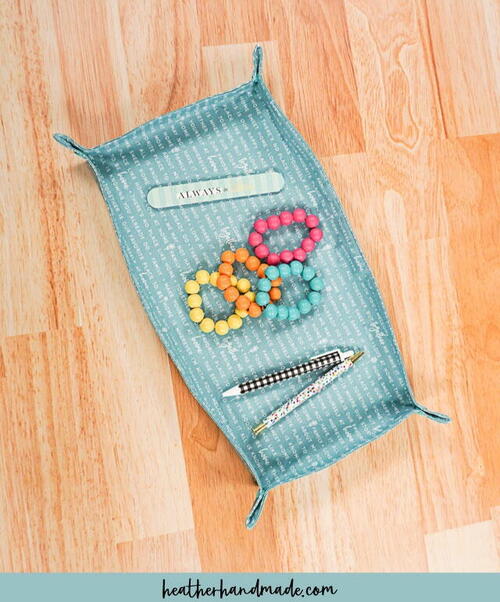 How To Make A Diy Fabric Tray How To Make A Diy Fabric Tray