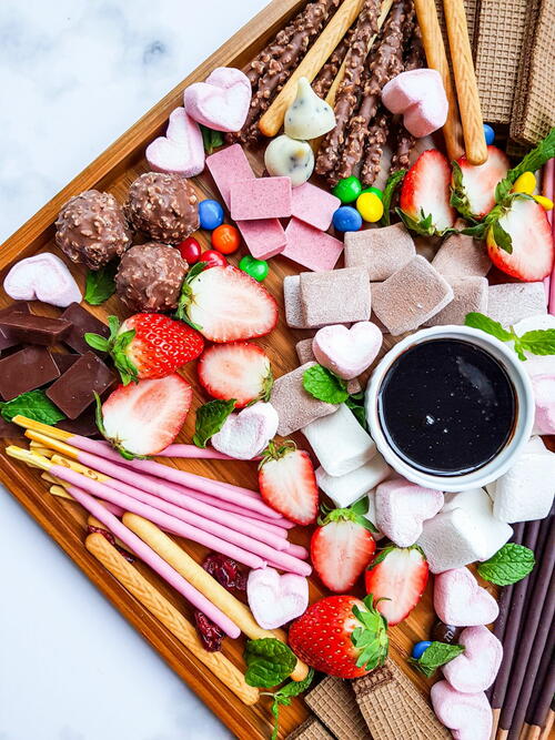 Sweet Charcuterie Board Sweet Charcuterie Board