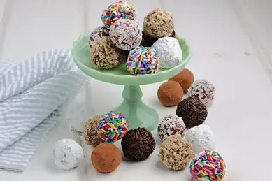 Amazing Chocolate Truffles Amazing Chocolate Truffles