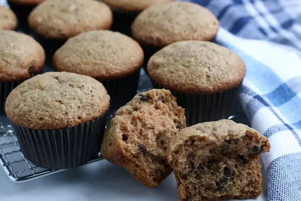 Healthy Applesauce Muffins Healthy Applesauce Muffins