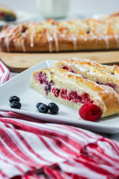 Family Sized Berry Danish