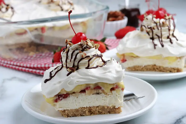 No Bake Banana Split Cake