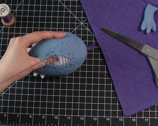 Closing Plush Toys Using a Ladder Stitch Closing Plush Toys Using a Ladder Stitch