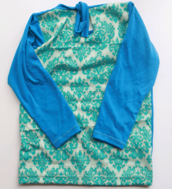 Easy T-Shirt Hack for Girls Easy T-Shirt Hack for Girls