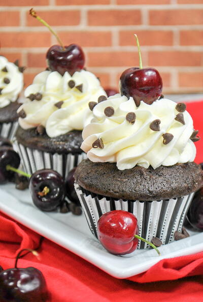 Black Forest Cupcakes Black Forest Cupcakes