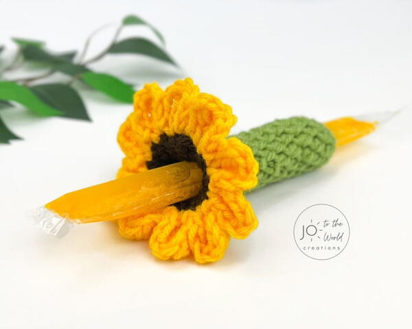 Flower Freeze Pop Holder Crochet Pattern Flower Freeze Pop Holder Crochet Pattern