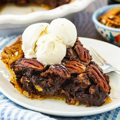 Holiday Mocha Pecan Pie