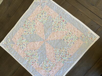Charming Quilted Square Tablecloth Pattern