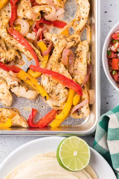 Sheet Pan Chicken Fajitas Sheet Pan Chicken Fajitas