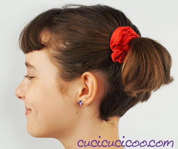 Easy Hand Sewn Scrunchie Easy Hand Sewn Scrunchie