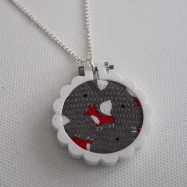 Mini Hoop Fabric Necklace Mini Hoop Fabric Necklace