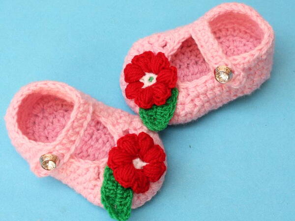 Fuzzy Crochet Baby Booties Fuzzy Crochet Baby Booties