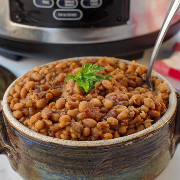 Slow Cooker New England Baked Beans Slow Cooker New England Baked Beans