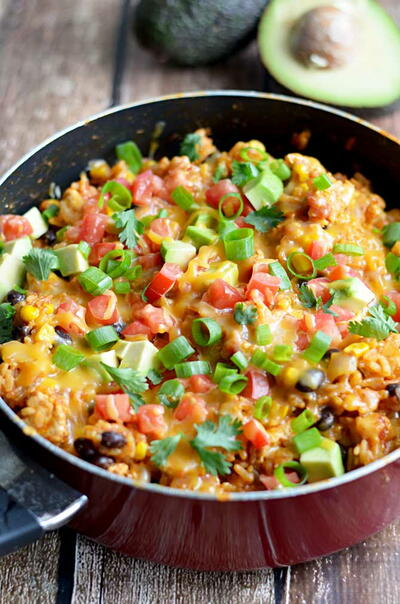 One Pot Cheesy Mexican Chicken Skillet One Pot Cheesy Mexican Chicken Skillet