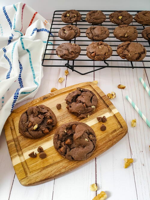 Double Chocolate Chip Walnut Cookies Double Chocolate Chip Walnut Cookies