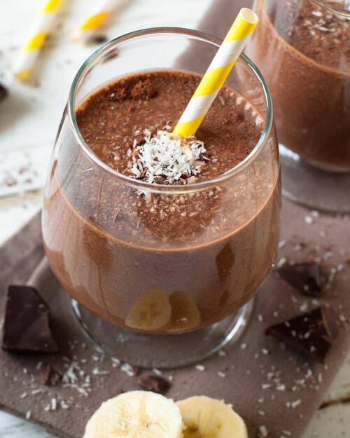 Peanut Butter Chocolate Banana Smoothie Peanut Butter Chocolate Banana Smoothie