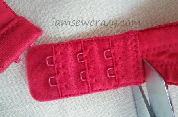 How to Fix a Bra Band Thats Too Tight How to Fix a Bra Band Thats Too Tight