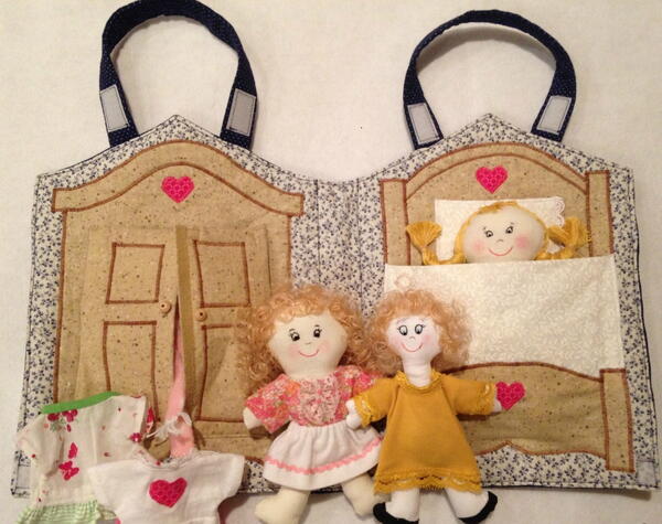 Fabric Doll House a Free Pattern to Make a Mini Doll Fabric Doll House a Free Pattern to Make a Mini Doll