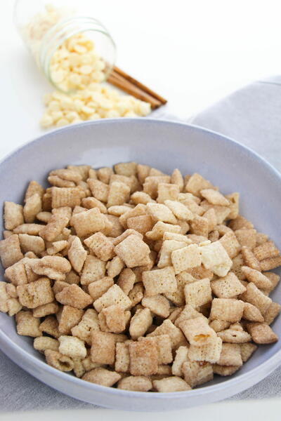 Churro Chex Mix Muddy Buddies