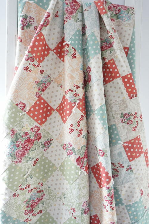 Loyal Heights No-Batting Quilt Loyal Heights No-Batting Quilt