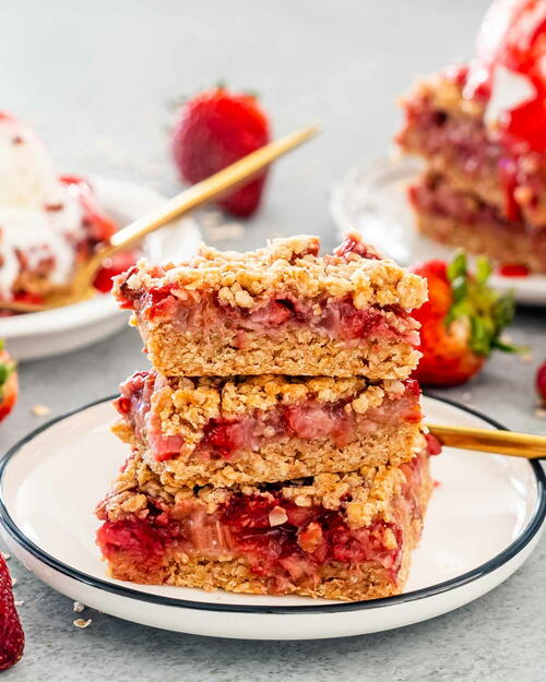Strawberry Rhubarb Bars Strawberry Rhubarb Bars