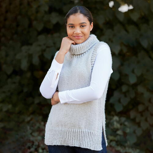 Elegant Autumn Knit Vest Elegant Autumn Knit Vest