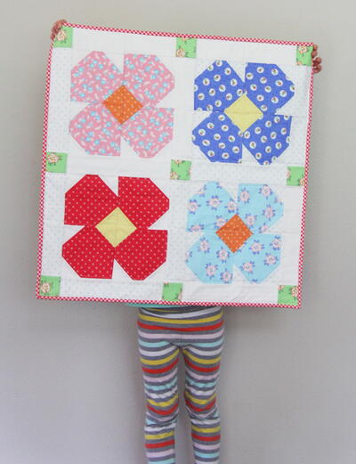 Floret Quilted Table Topper Pattern