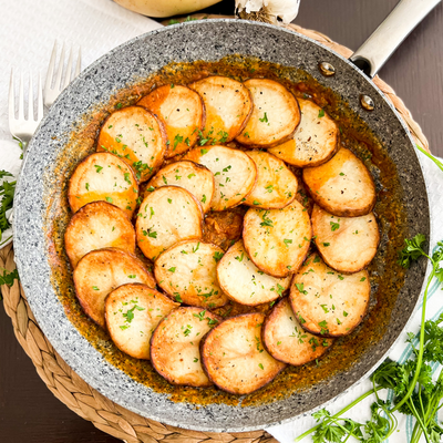 Spanish Patatas En Adobillo | Garlic Potatoes In An Irresistible Sauce