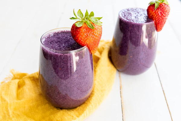 Triple Berry Smoothie Recipe Triple Berry Smoothie Recipe