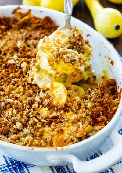 Creamy and Cheesy Stuffing Topped Squash Casserole Creamy and Cheesy Stuffing Topped Squash Casserole