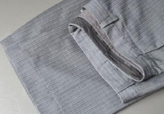 How to Fix a Busted Hem on Pants How to Fix a Busted Hem on Pants