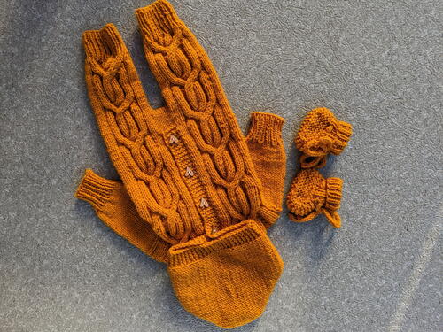 Knit Aran Baby Romper Knit Aran Baby Romper