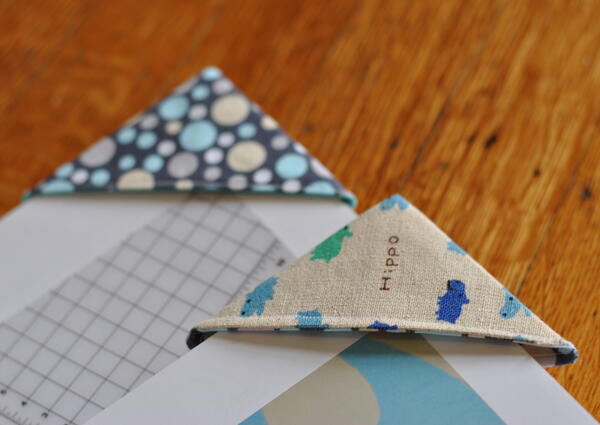 Fabric Corner Bookmarks Fabric Corner Bookmarks