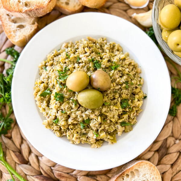 Amazing Olive Tapenade In Just 5 Minutes! Spanish Olive Pate Recipe